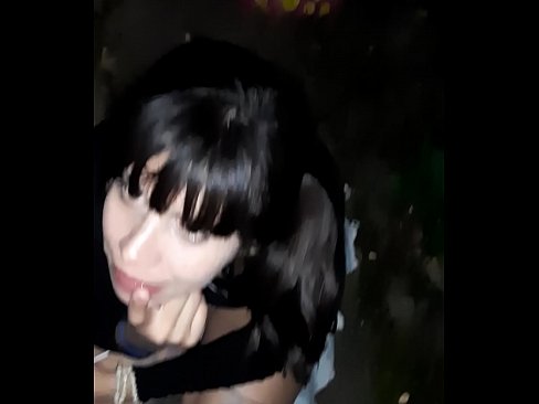 ❤️ Пенисът набъбва на улицата в замяна на бонбон. Домашно порно в bg.com-porn-zog.ru